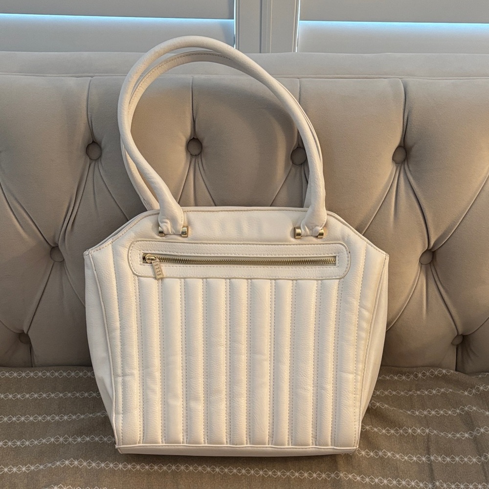 Elle White Quilted Shoulder Bag
